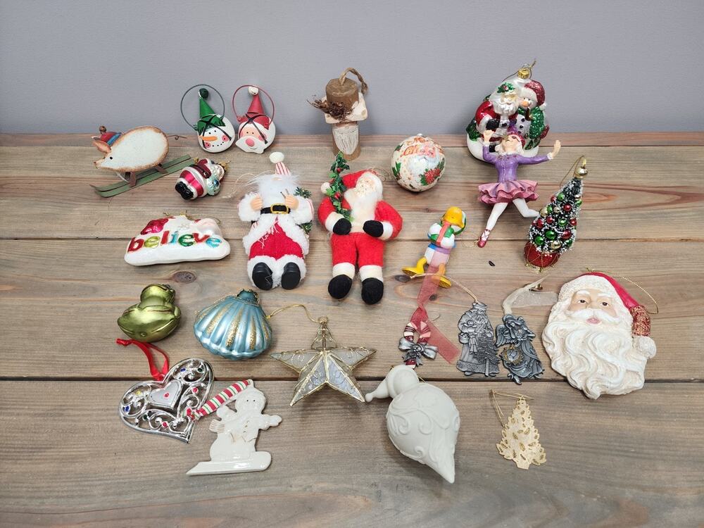 Vintage Christmas Ornaments Lot Of 24 Ornaments